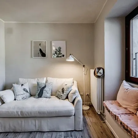 Myhomeincomo - Antico Borgo With Garden And Lake View Lezzeno
