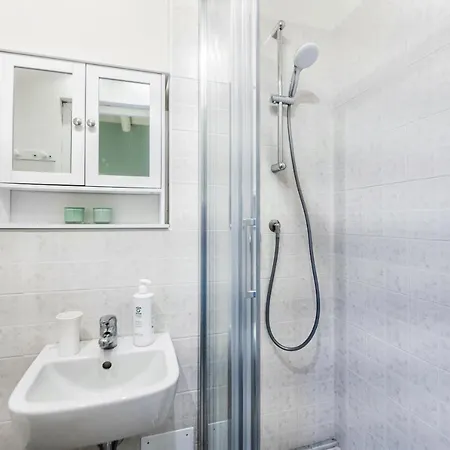 Myhomeincomo - Antico Borgo With Garden And Lake View Appartement *